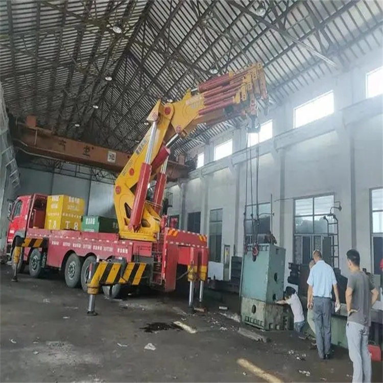 湖里租赁大型吊车